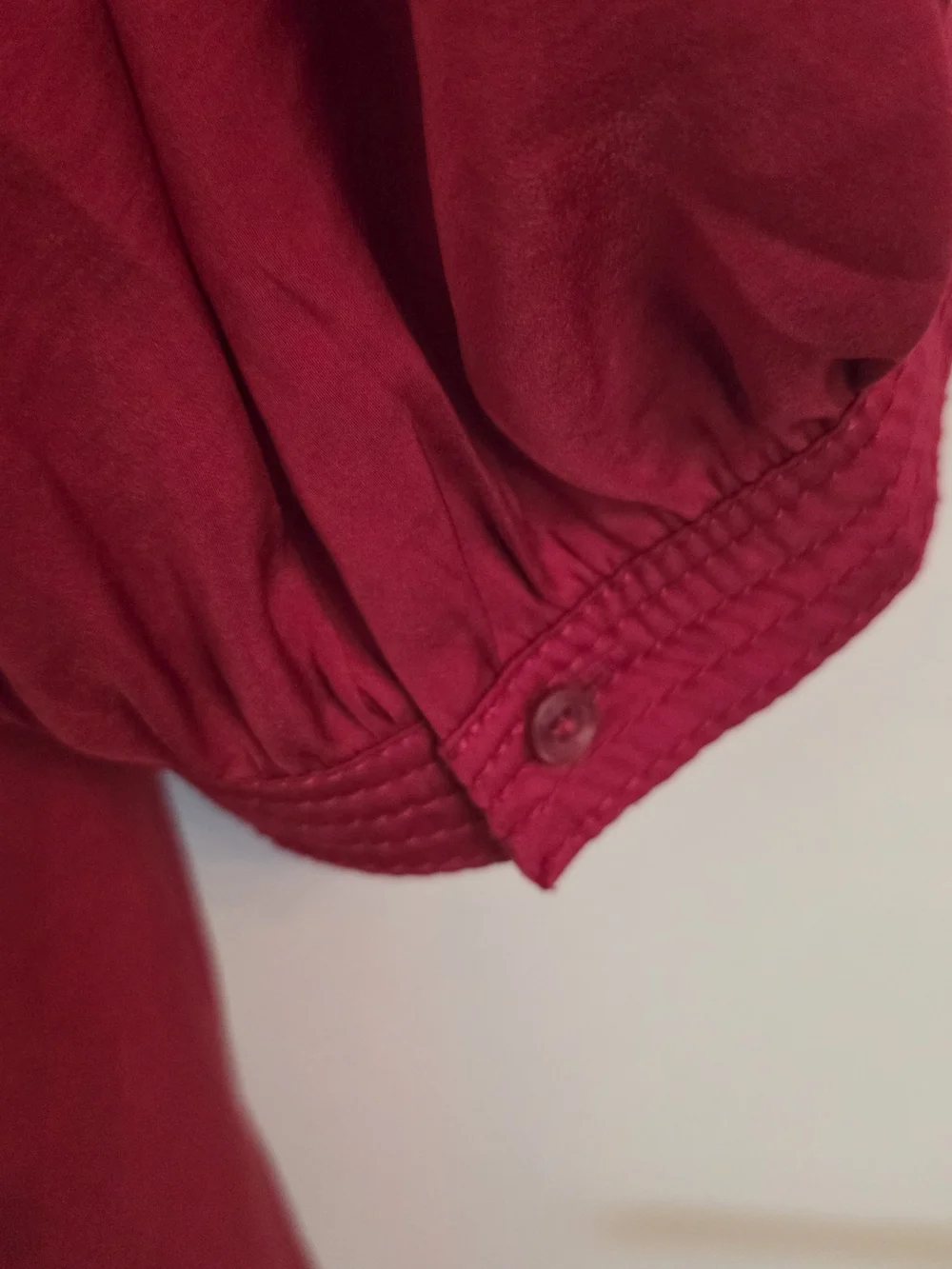 Banana Republic Red Puff-Sleeve Top